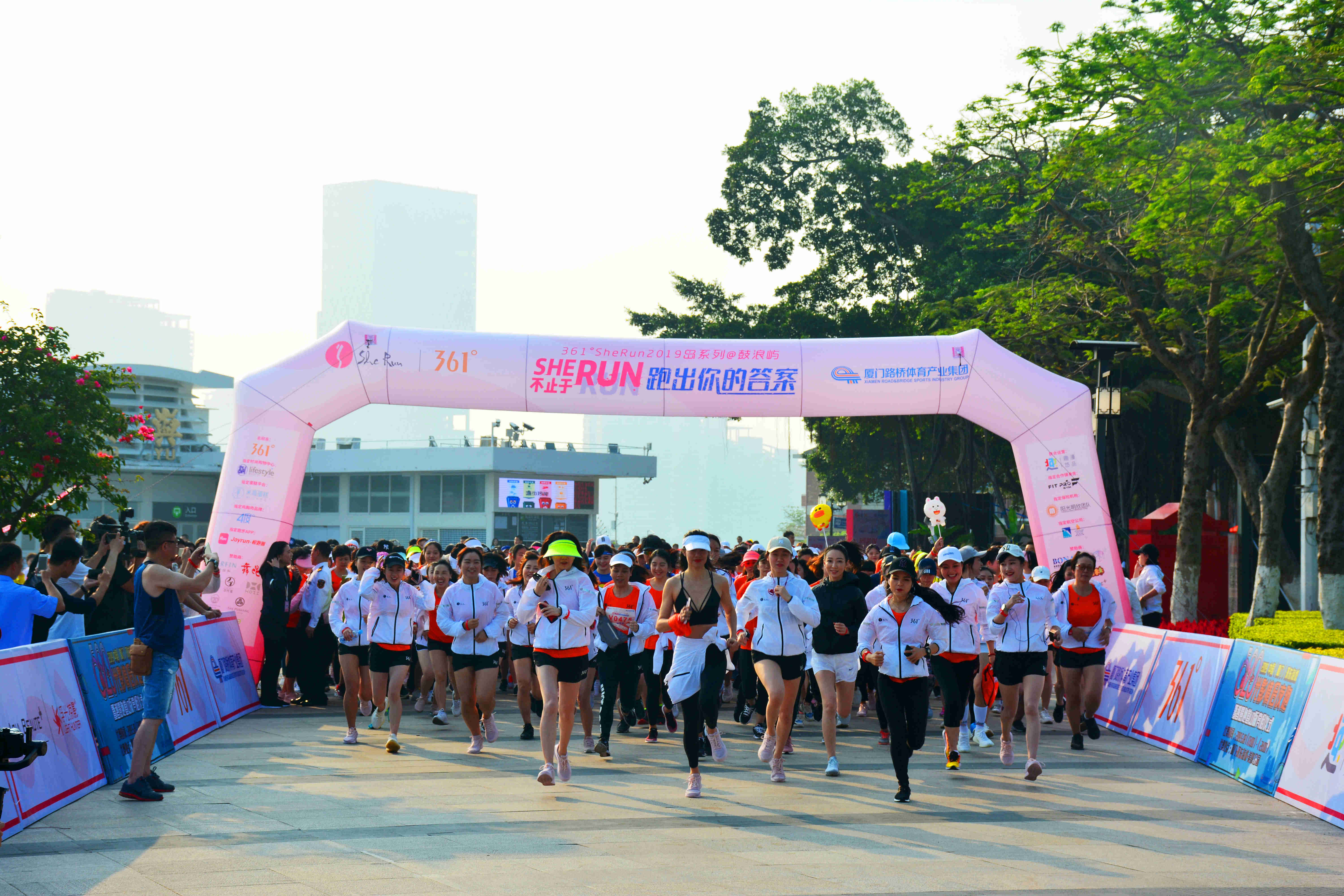 MG冰球突破试玩--手机版app官网